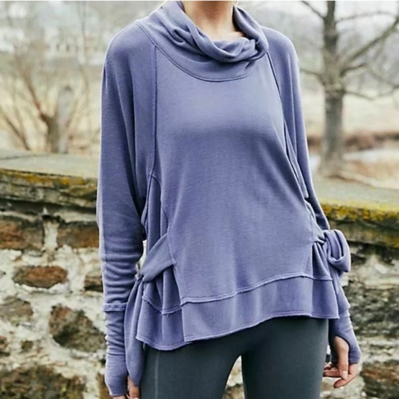 XS Free People Movement sweater - Picture 1 of 3